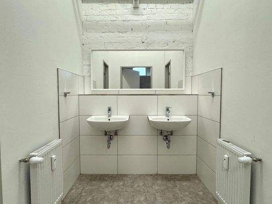 Waschtische in B0 - 17