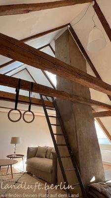 Mit Lehm verputzter Schornstein.jpg