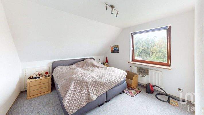 Einliegerwohnung-SChlafzimmer