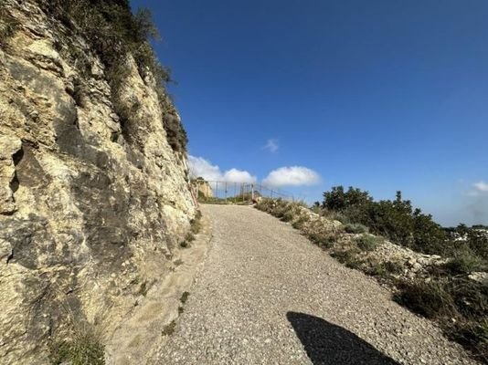 Kreta, Roussospiti: Hanggrundstück mit Meerblick z