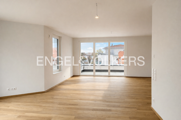 Offener Wohn- & Essbereich mit Zugang zu den Dachterrassen