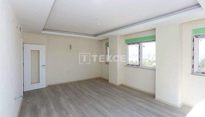 New Apartments with Balcony and Separate Kitchen in Antalya