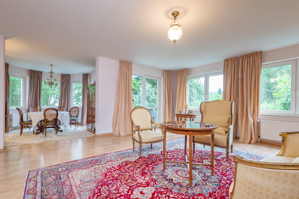 Offenes Wohn- und ... 