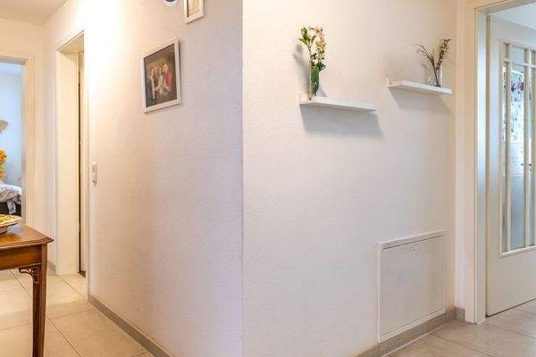 Geschmackvolle Gartenwohnung von 2013 – modern, hell und ideal gelegen