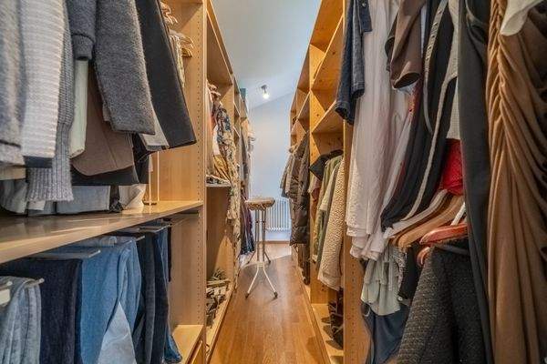 begehbarer Kleiderschrank