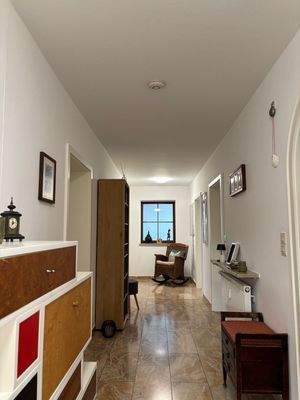 Foto 3 - geräumiger Flur