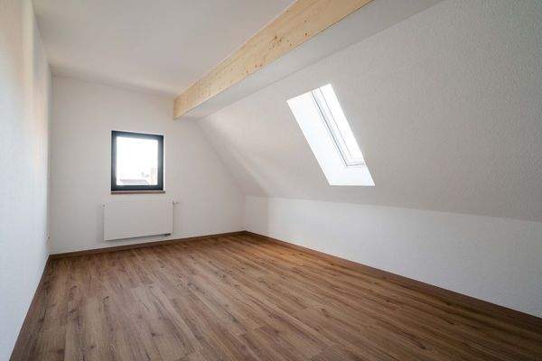 Zimmer 2 Dachgeschoss 