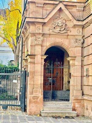 Historische Steinfassade