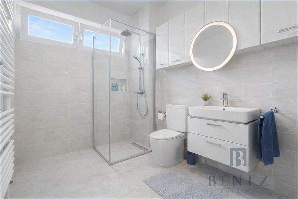 Badezimmer (visualisiert) 