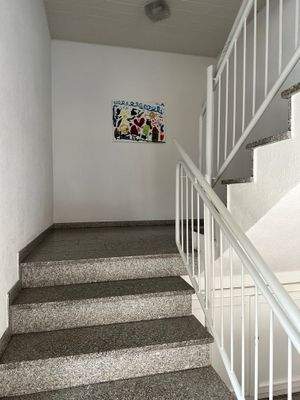 Treppenhaus zur Büroeinheit