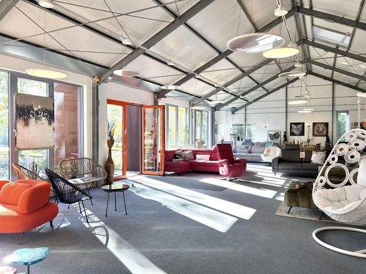 Die Ausstellungshalle von innen