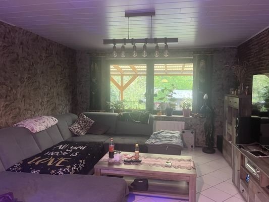 04 Wohnzimmer