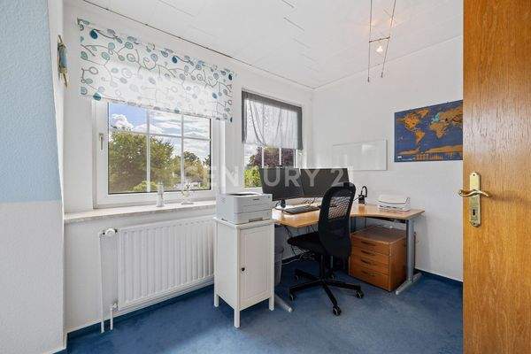 Arbeitszimmer (Kinderzimmer) südliche Ausrichtung