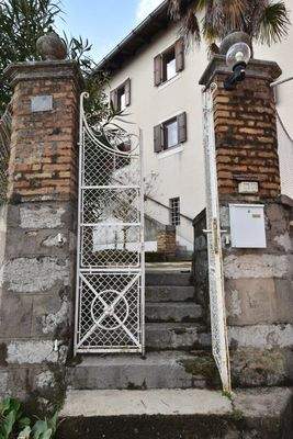 Schöne alte italienische Kapitänsvilla mit  traumhaften Meerblick Kauf Opatija Kroatien