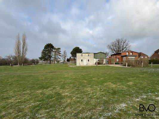 Viel Grundstücksfläche