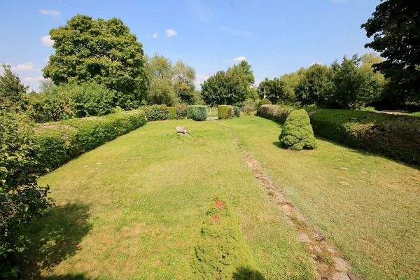 Grundstück, unterer Teil