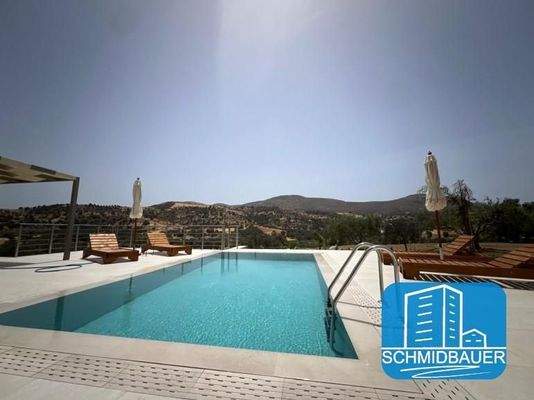 Kreta, Sivas: Moderne Villa umgeben von Olivenbäumen zum Verkauf