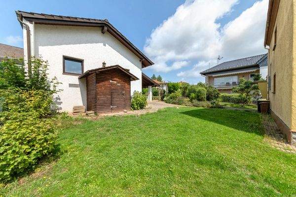 Rückansicht der Garage