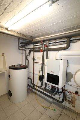 Keller Heizungsraum.JPG