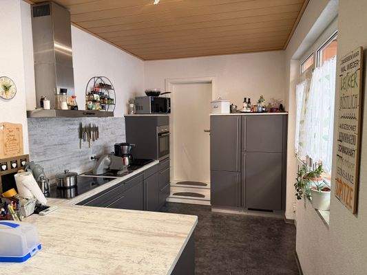 Wohnung Obergeschoss Küche.jpg