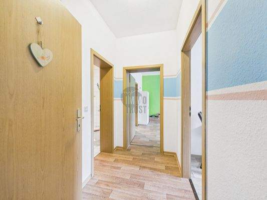 Wohnung_Vorderhaus_1.OG.R