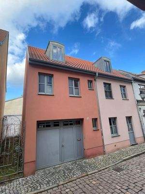 Stadthaus mit Einliegerwohnung