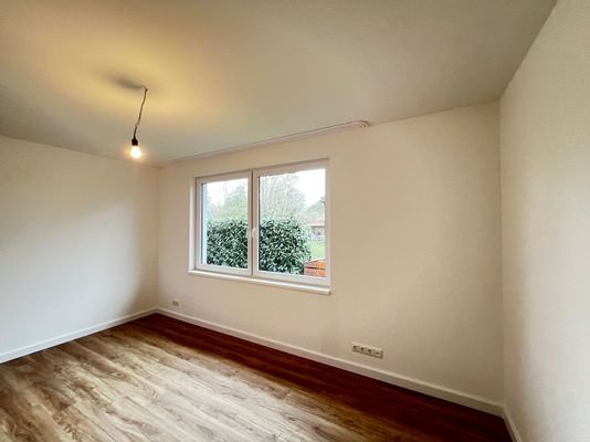 Arbeitszimmer Bild 2
