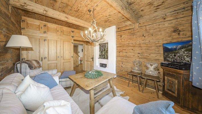 KITZIMMO-Exklusives Bauernhaus mit Freizeitwohnsitz kaufen - Immobilien Jochberg.