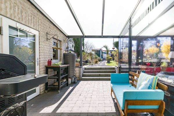 überdachte Terrasse