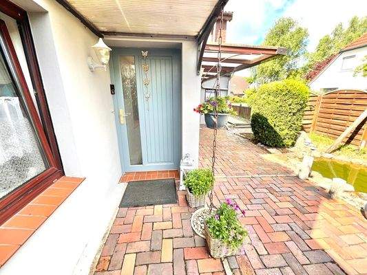 12325 Eingangsbereich DG