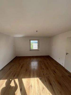Wohnraum unmöbliert 