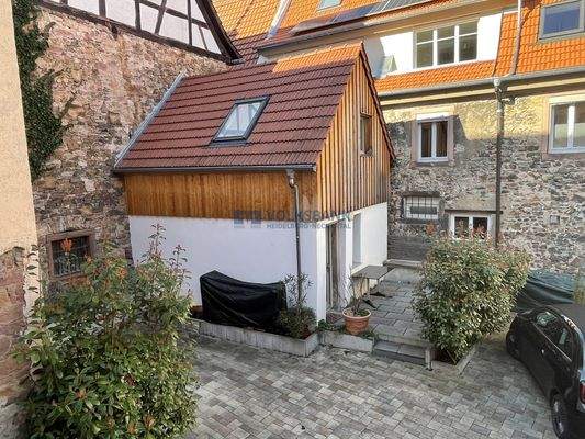 Zusätzliches Hofhaus