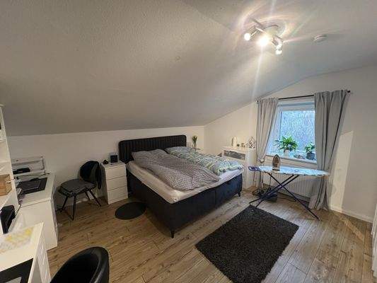 Schlafzimmer DG Whg. 1