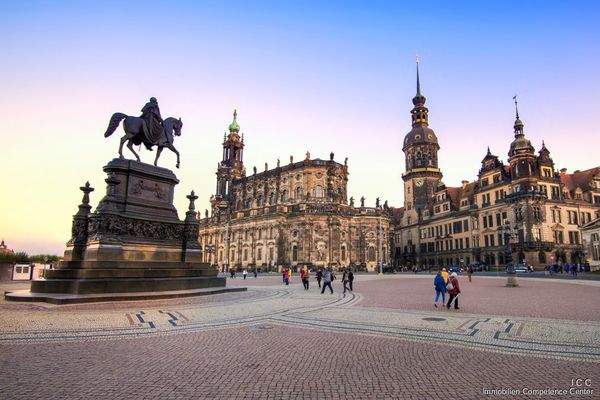 Motivbild - 100m²-Penthouse-Wohnung mit Elbblick Nähe Waldschlößchen