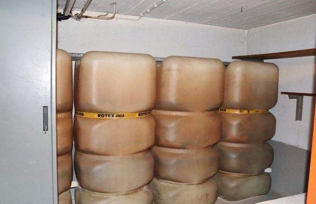KG - Öltanks im Heizungsraum