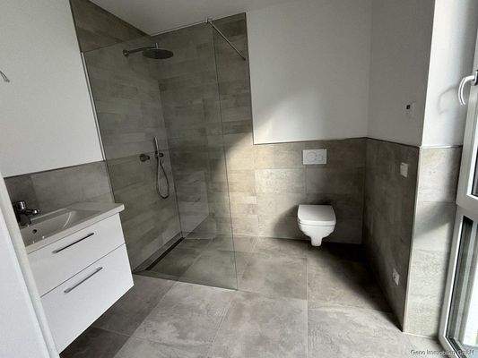 Bad mit Dusche en Suite