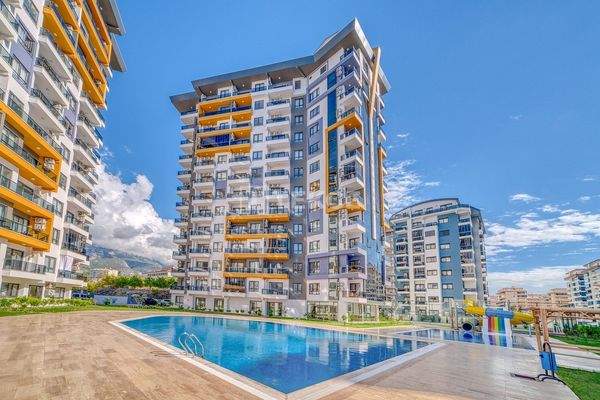 Furnished Apartment in Alanya Mahmutlar Center