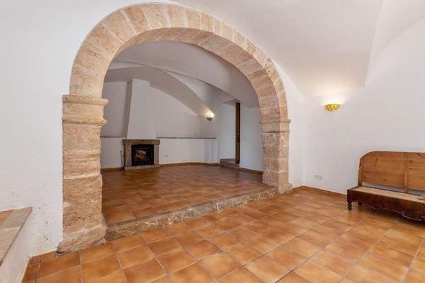 Wohnbereich mit Kamin