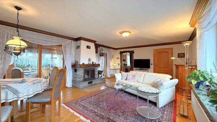 Wohn- und Essbereich