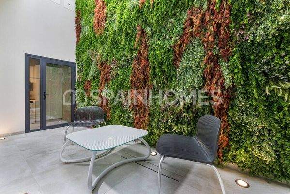 Deluxe Villas Surrounded by Pure Nature in Rojales, Costa Blanca