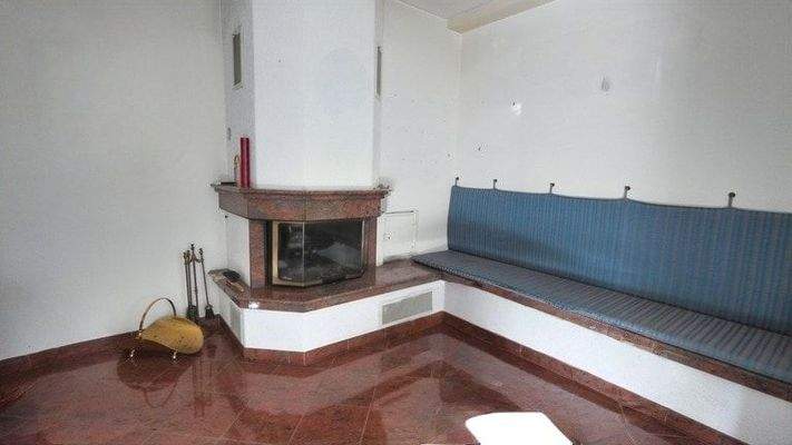 Kamin-Zimmer im Erdgeschoss