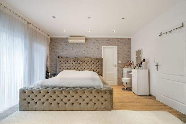 🛏️ Ruhiges Schlafzimmer