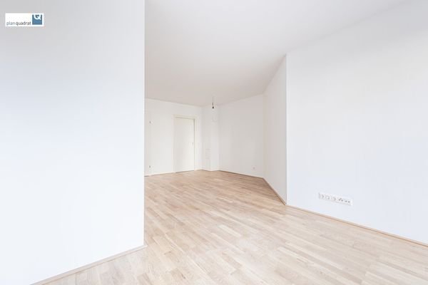 Wohn- / Esszimmer (ca. 22,70 qm)