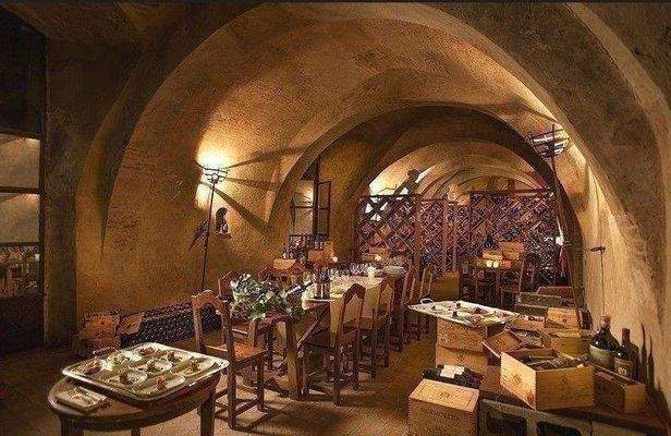 m_Villa del Quar cantina .jpg