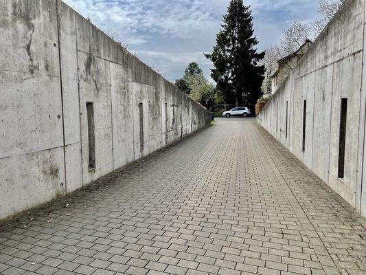 Zufahrt zur Tiefgarage