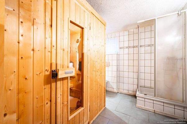 Bad mit Sauna Kellergeschoss