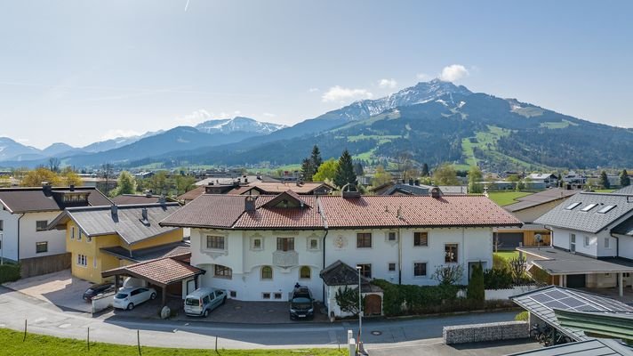 KITZIMMO-Großzügiges Haus mit 3 Wohnungen mieten - Immobilien St. Johann.