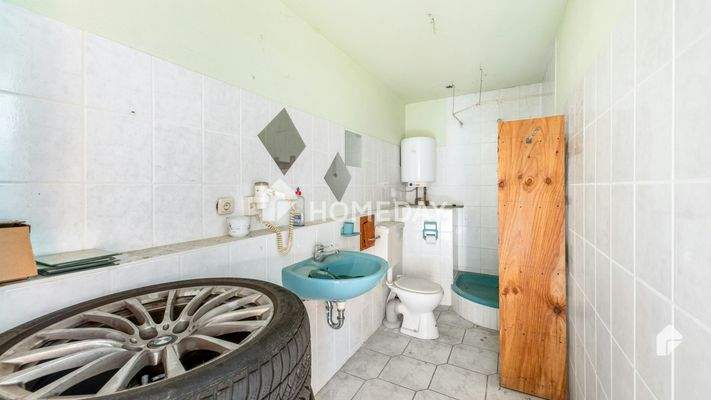 Nebenhaus 1 Badezimmer 1
