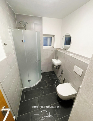 Tageslichtbad Wohnung 1. Obergeschoss