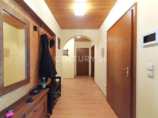 Der große Flur im OG